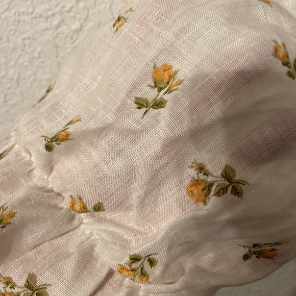 Reformation Wolfgang Off The Shoulder Linen Wrap Top with Yellow Roses - Picture 6 of 7